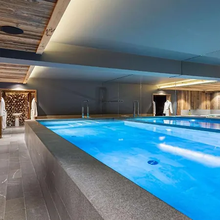 Delux Pool Apres-ski - Chalet